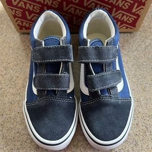 Boys Old Skool size 12.5 Velcro Vans